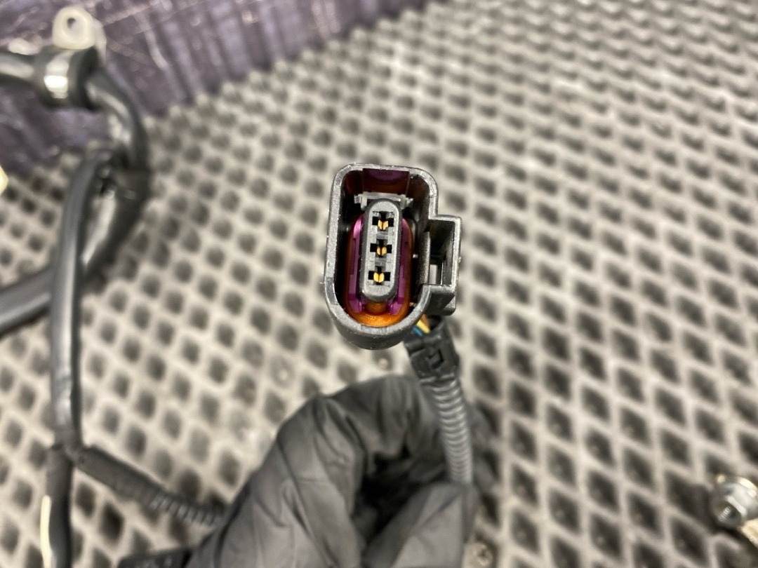 Клемма с проводом, 1420 рублей, Красноярск