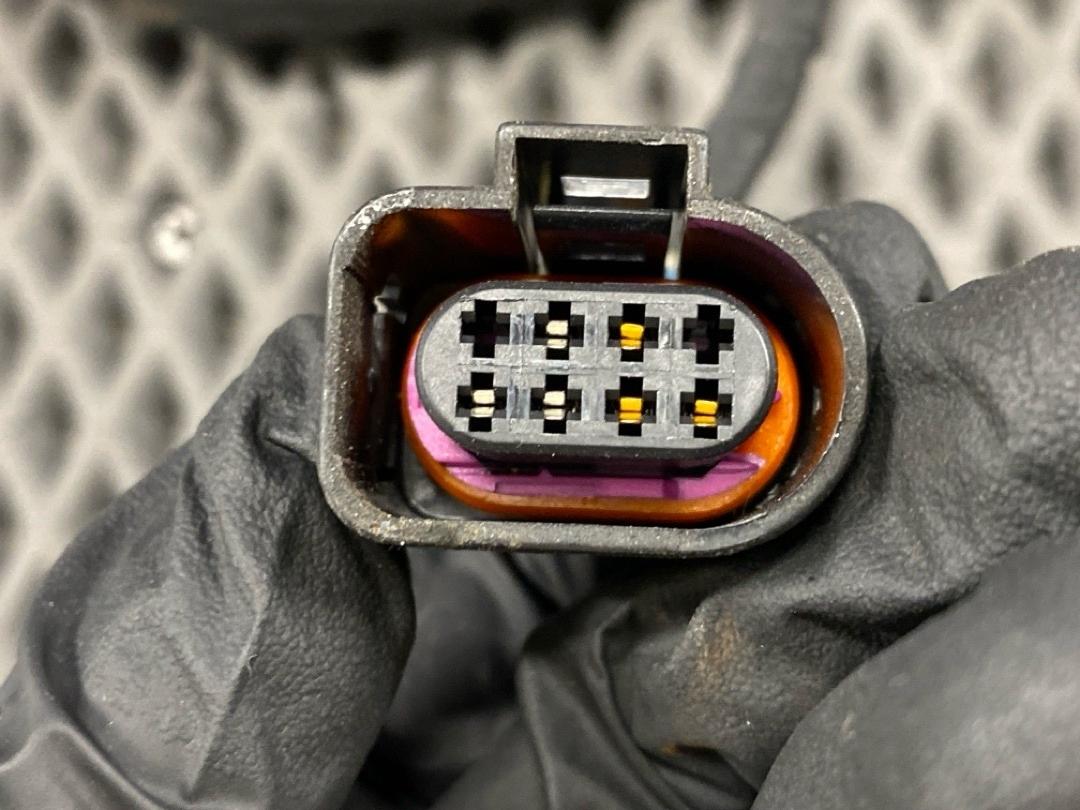 Клемма с проводом, 1420 рублей, Красноярск