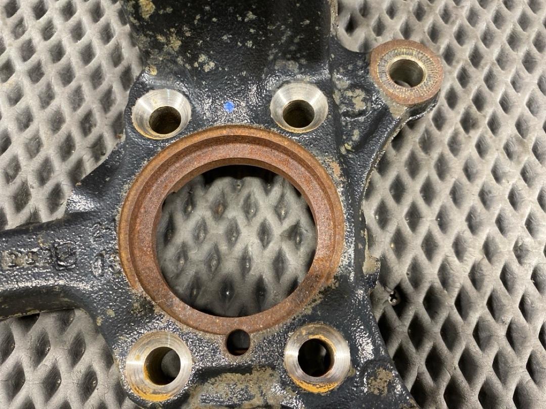 Поворотный кулак, 2370 рублей, Красноярск