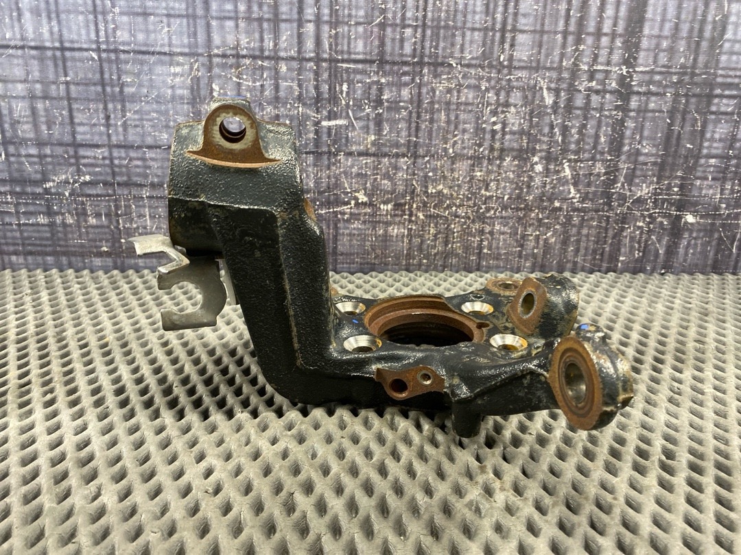 Поворотный кулак, 2370 рублей, Красноярск