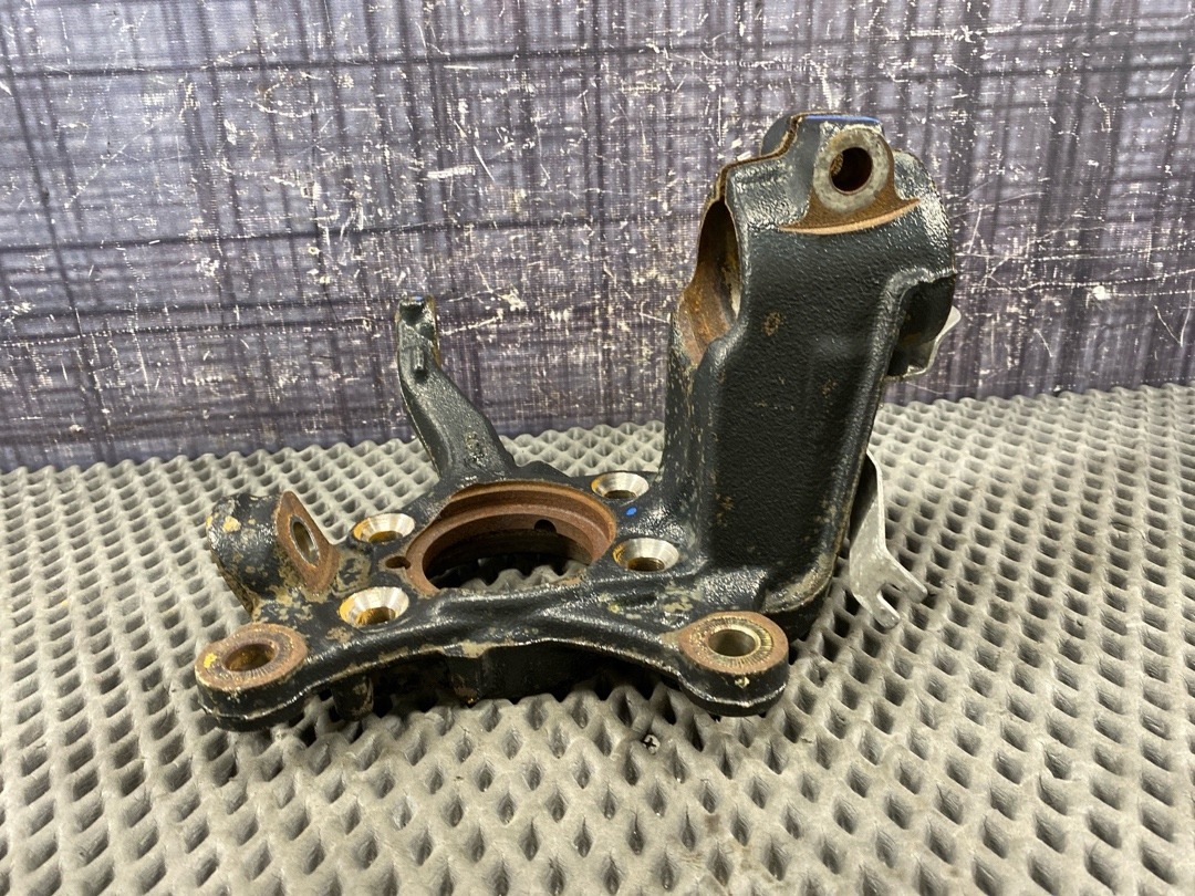 Поворотный кулак, 2370 рублей, Красноярск