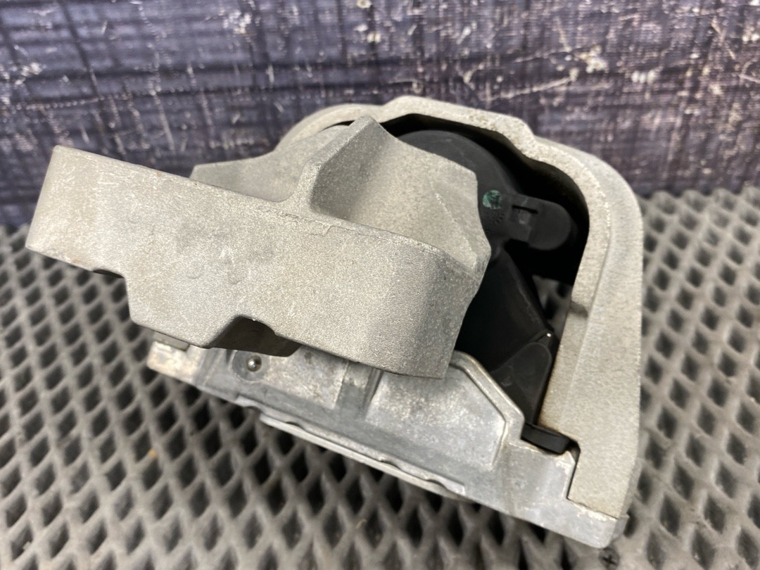 Подушка двигателя, 3940 рублей, Красноярск