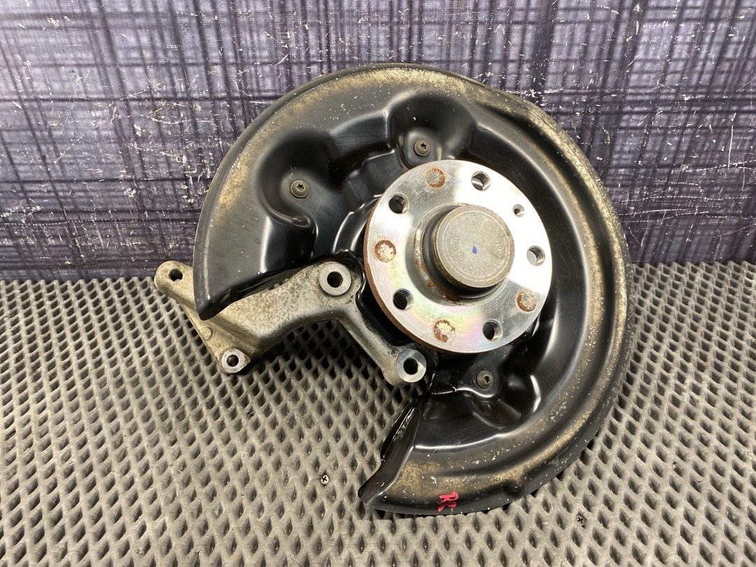 Поворотный кулак, 3430 рублей, Красноярск