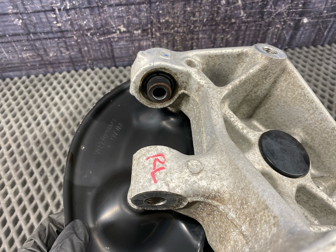 Поворотный кулак, 3430 рублей, Красноярск