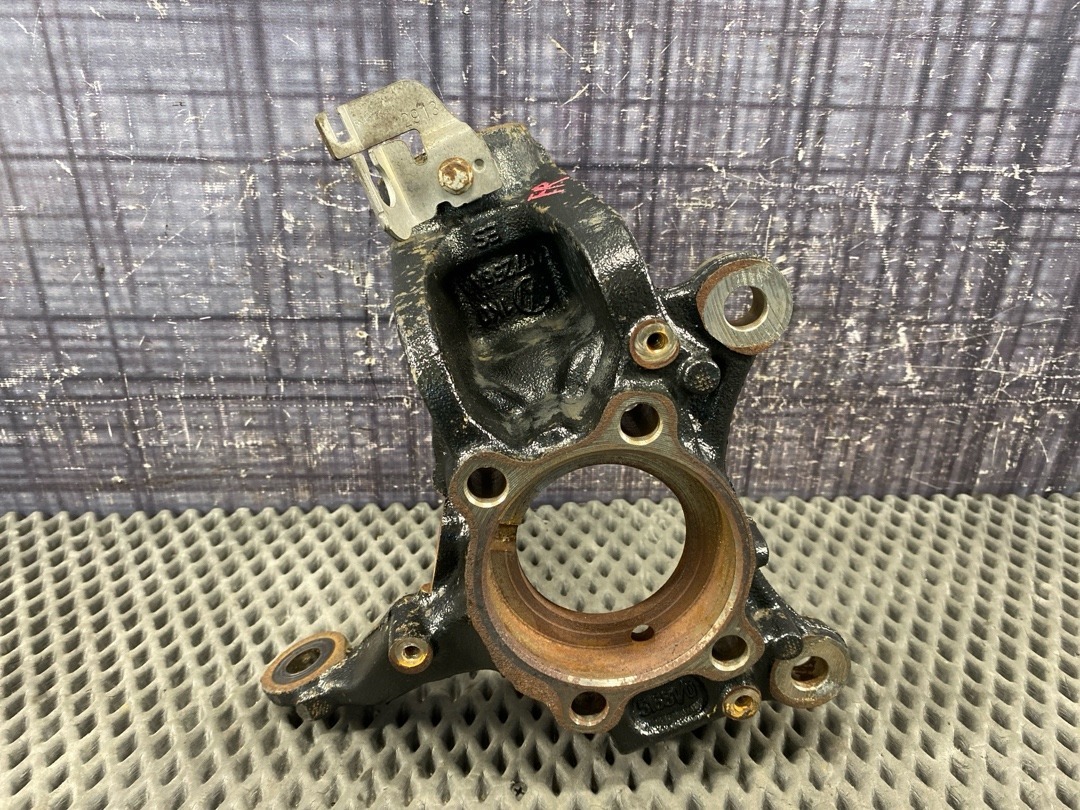 Поворотный кулак, 2370 рублей, Красноярск