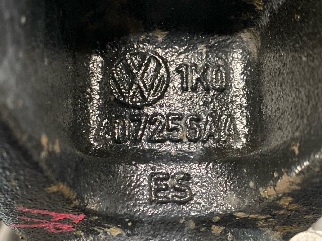 Поворотный кулак, 2370 рублей, Красноярск