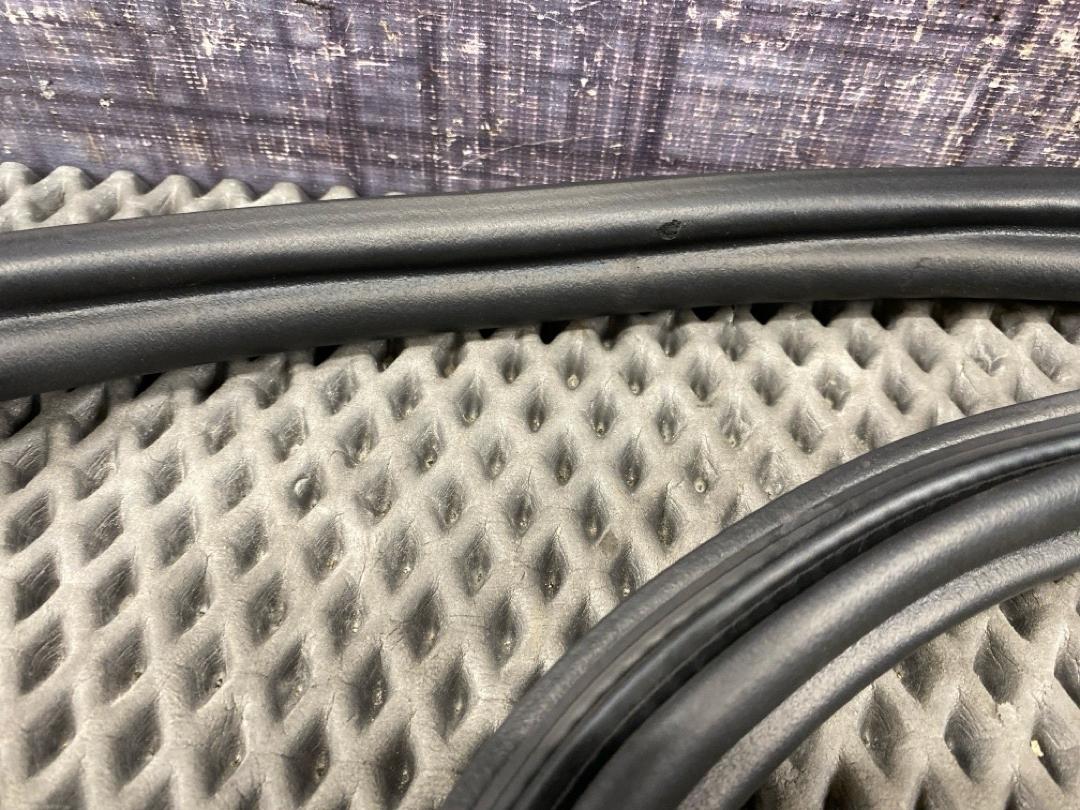 Уплотнитель крышки багажника, 1340 рублей, Красноярск