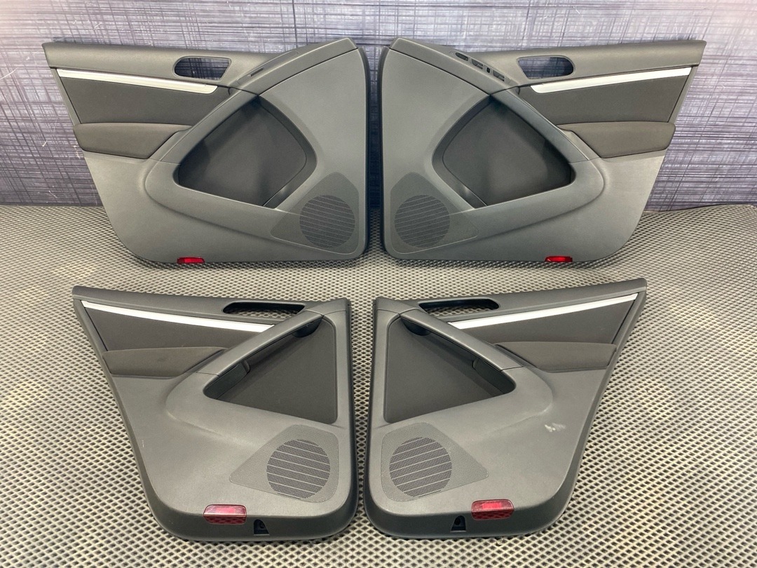 Комплект обшивок дверей, 7430 рублей, Красноярск