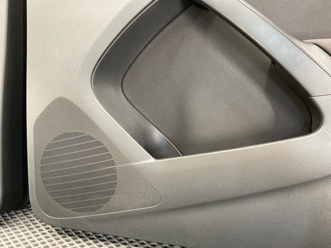 Комплект обшивок дверей, 7430 рублей, Красноярск