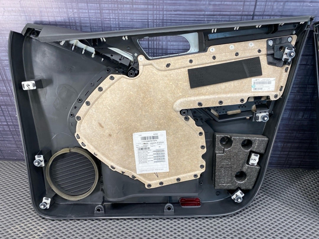 Комплект обшивок дверей, 7430 рублей, Красноярск