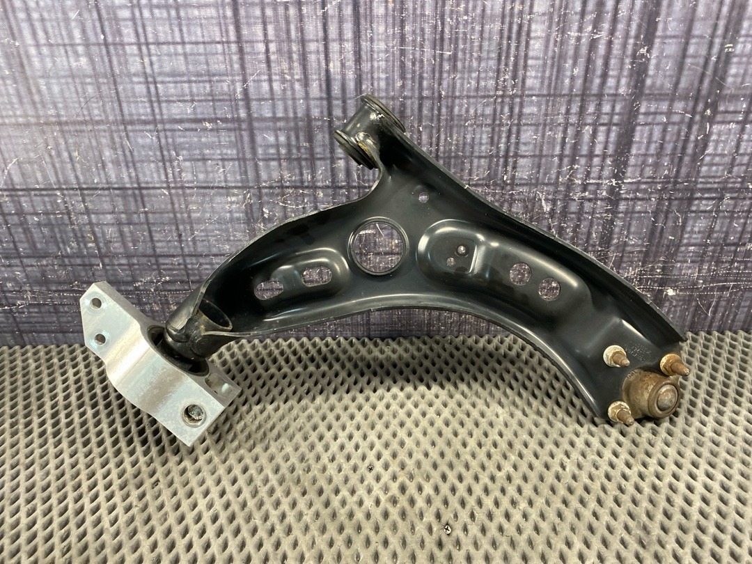 Рычаг подвески, 5110 рублей, Красноярск