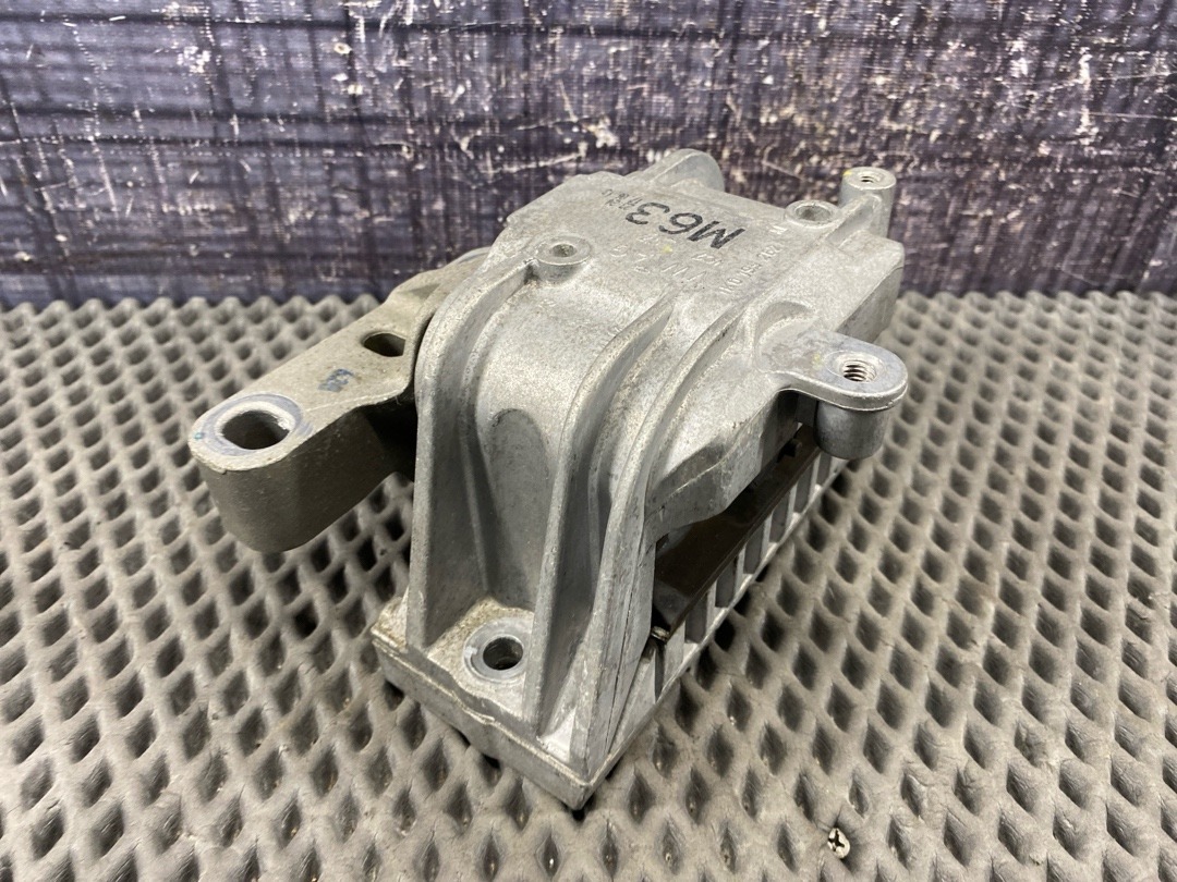 Подушка двигателя, 3730 рублей, Красноярск