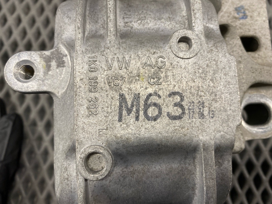 Подушка двигателя, 3730 рублей, Красноярск