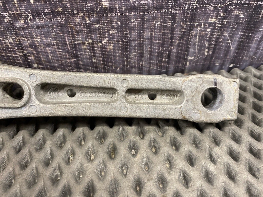 Опора двигателя, 970 рублей, Красноярск