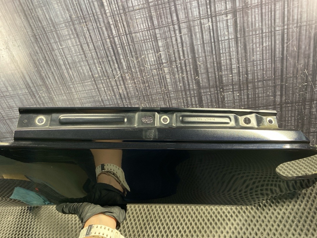 Крыло, 21120 рублей, Красноярск