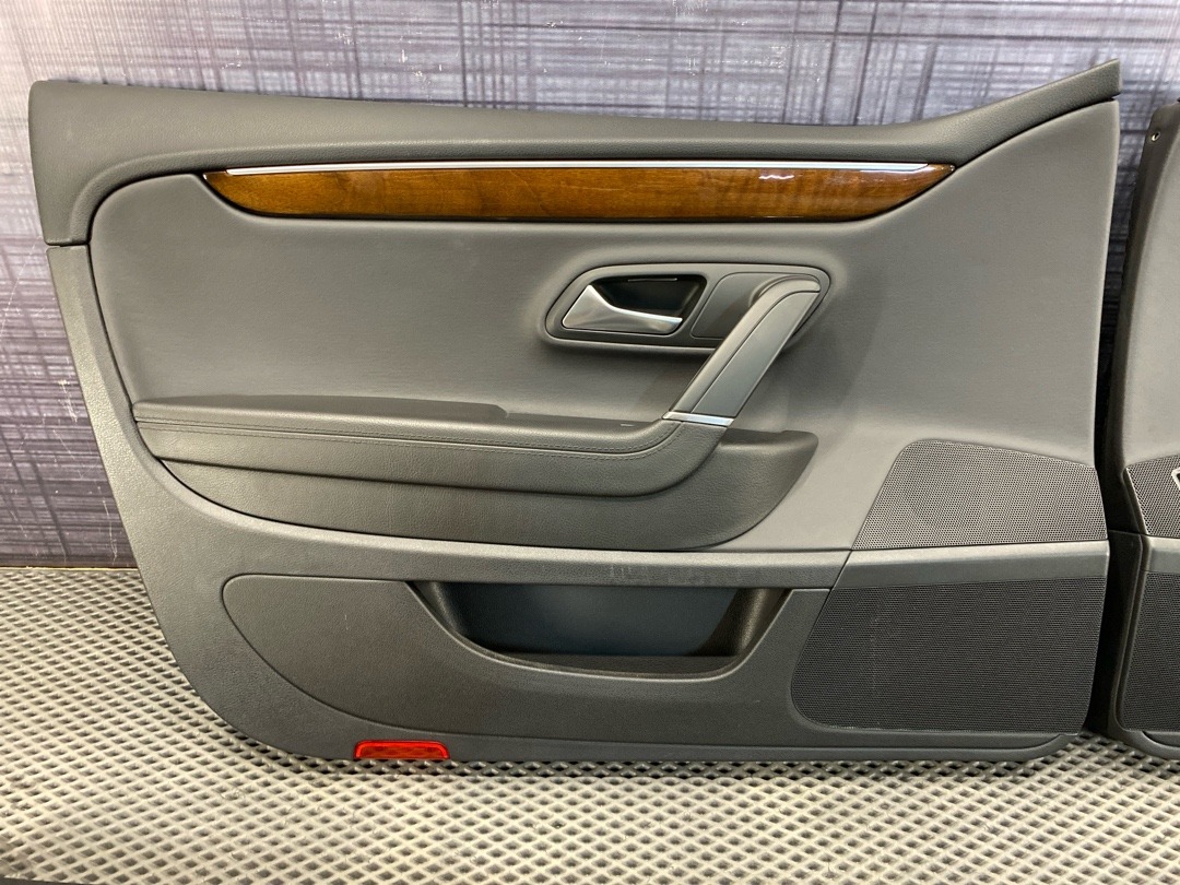 Комплект обшивок дверей, 13530 рублей, Красноярск