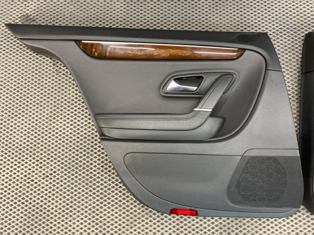 Комплект обшивок дверей, 13530 рублей, Красноярск