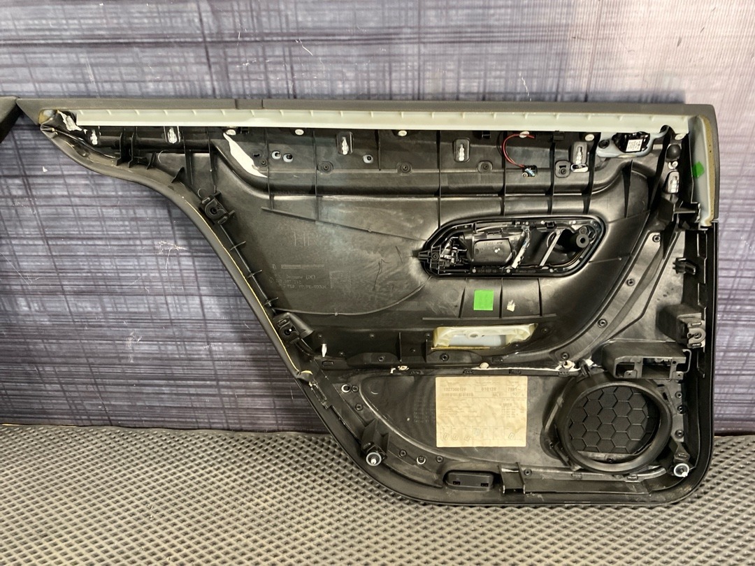 Комплект обшивок дверей, 13530 рублей, Красноярск