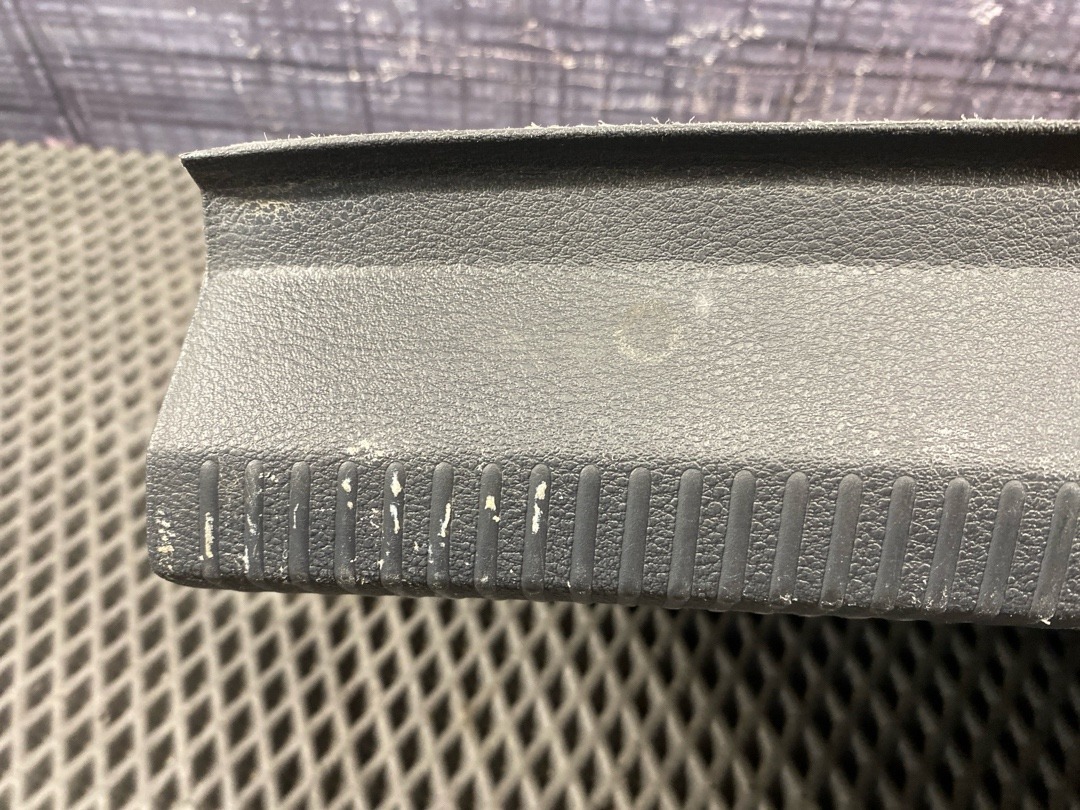 Пластик багажника, 1650 рублей, Красноярск