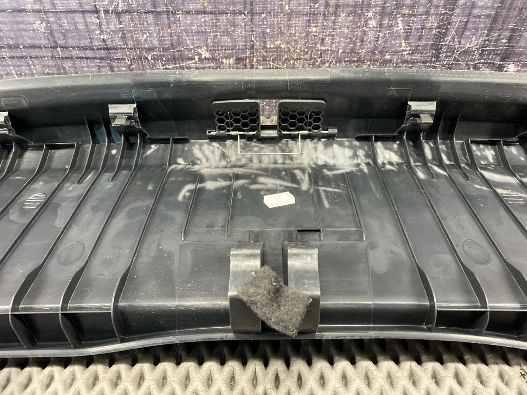 Пластик багажника, 1650 рублей, Красноярск