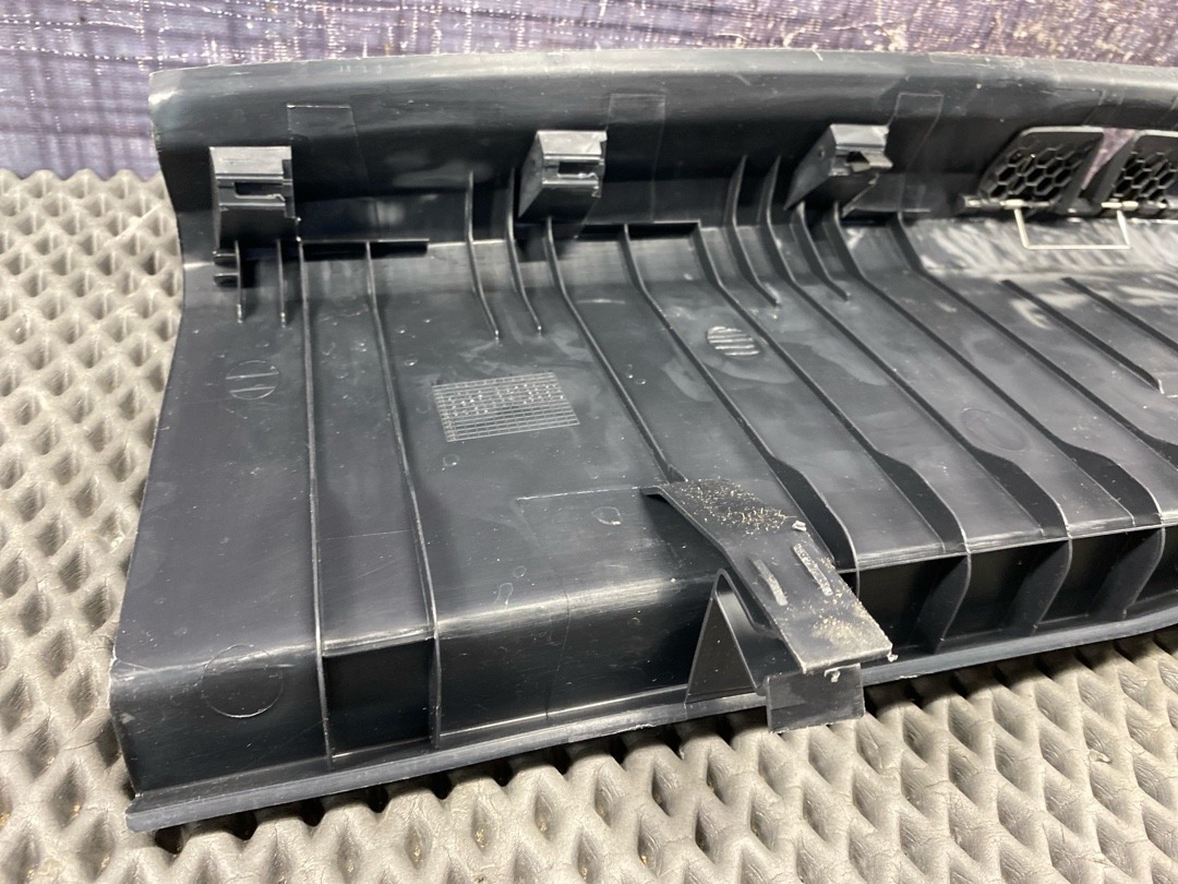 Пластик багажника, 1650 рублей, Красноярск