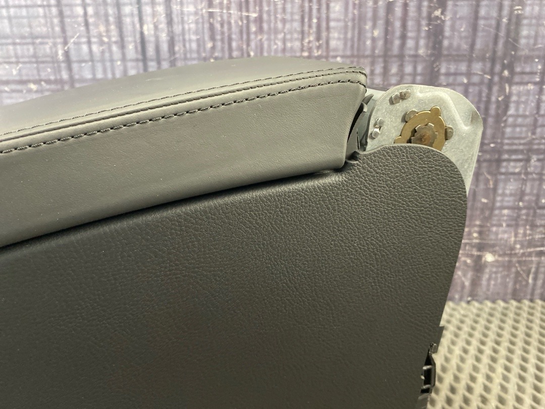 Подлокотник, 8360 рублей, Красноярск