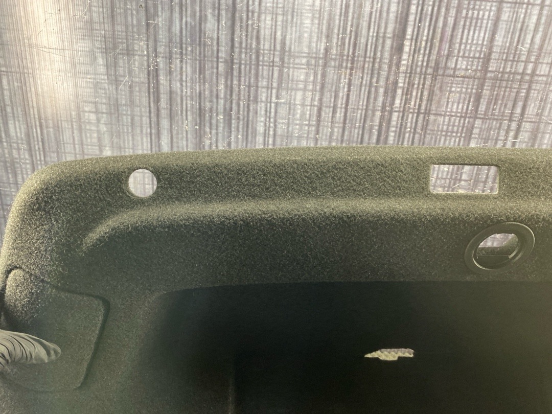 Обшивка крышки багажника, 1940 рублей, Красноярск