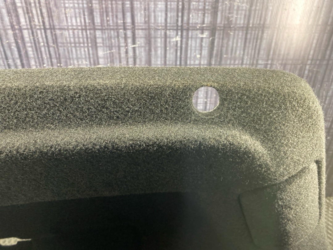 Обшивка крышки багажника, 1940 рублей, Красноярск