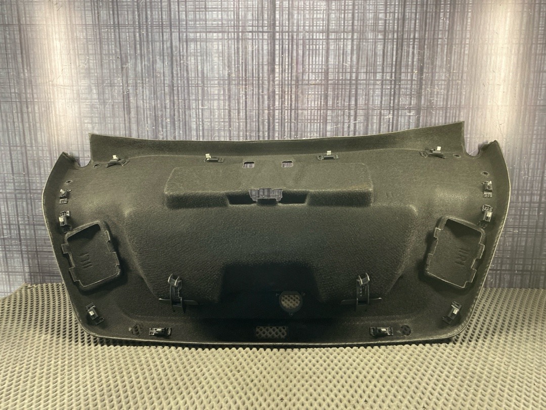 Обшивка крышки багажника, 1940 рублей, Красноярск