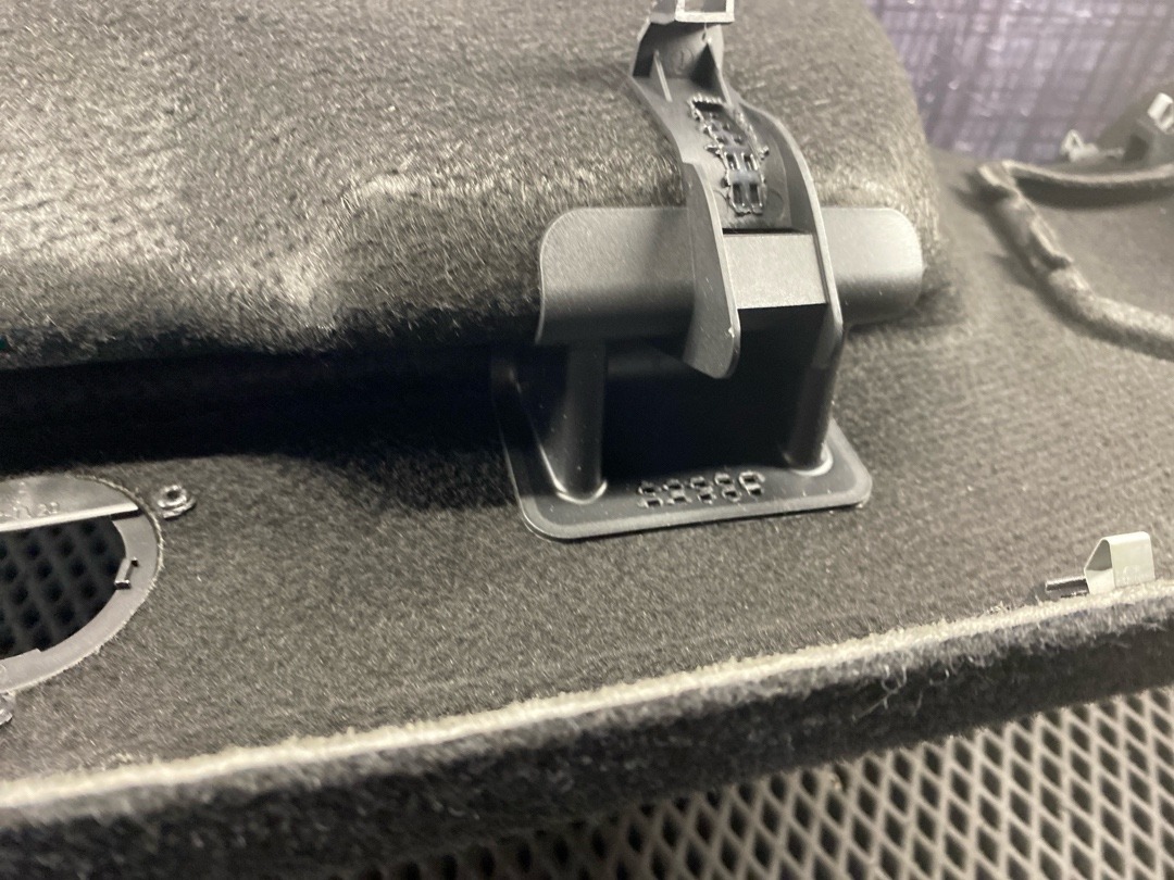 Обшивка крышки багажника, 1940 рублей, Красноярск