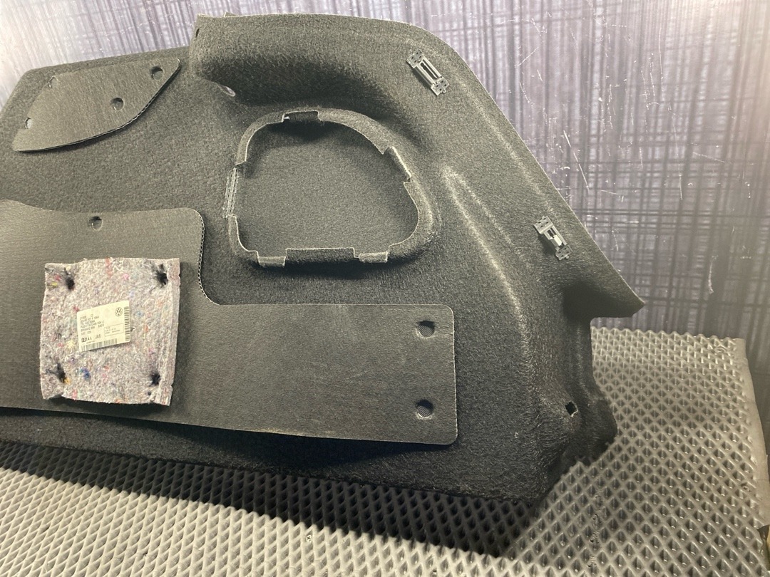 Обшивка багажника, 2320 рублей, Красноярск