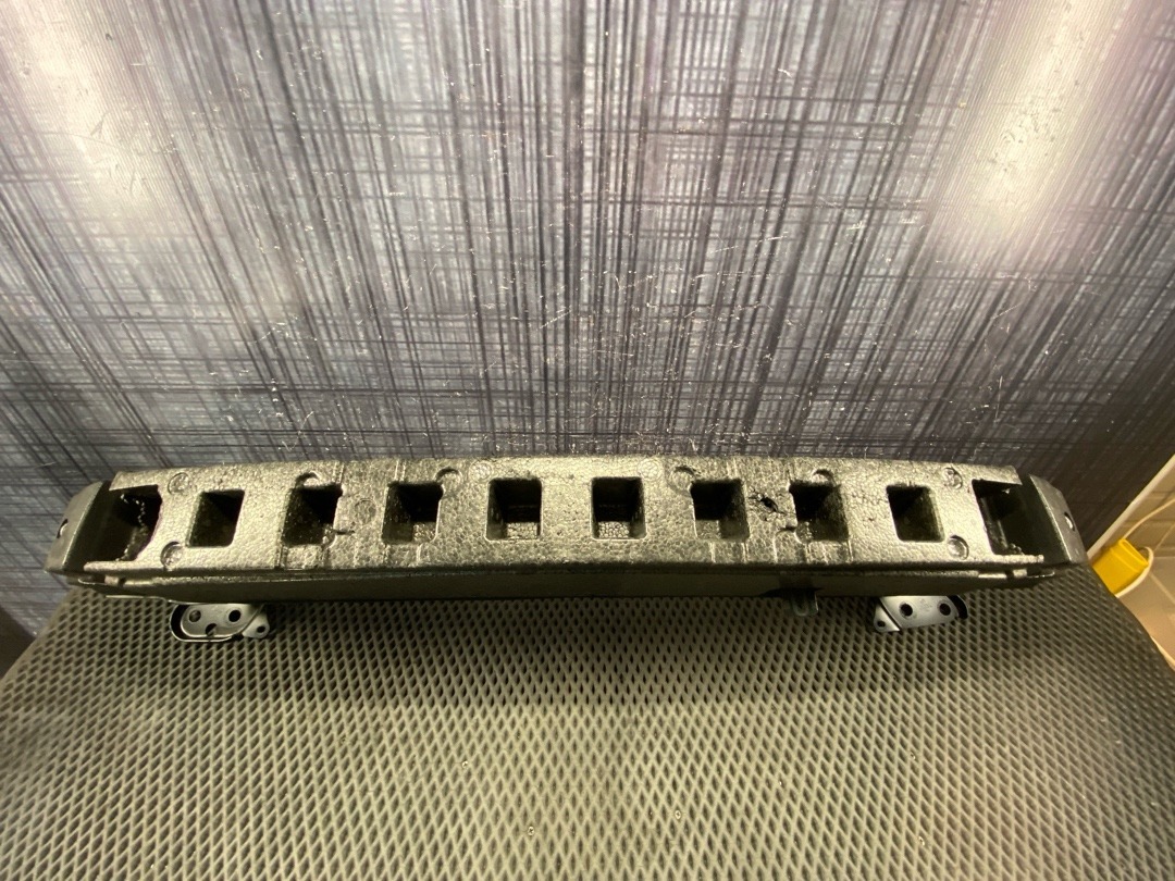 Усилитель бампера, 9960 рублей, Красноярск