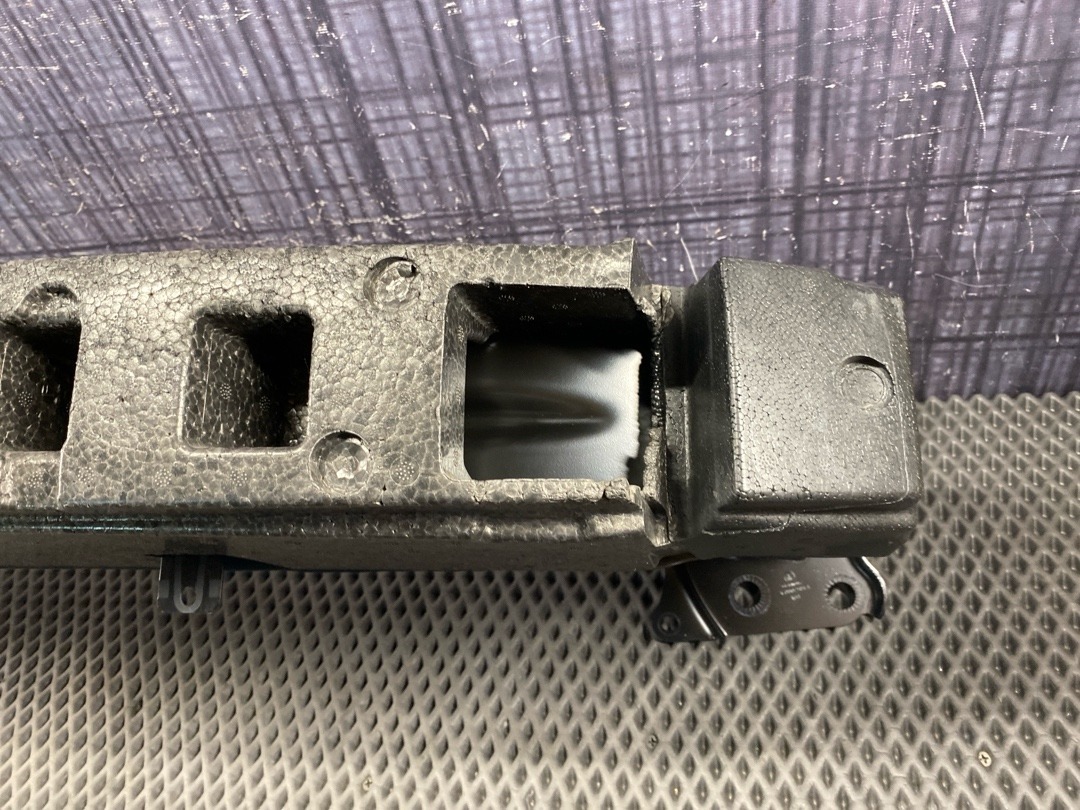 Усилитель бампера, 9960 рублей, Красноярск