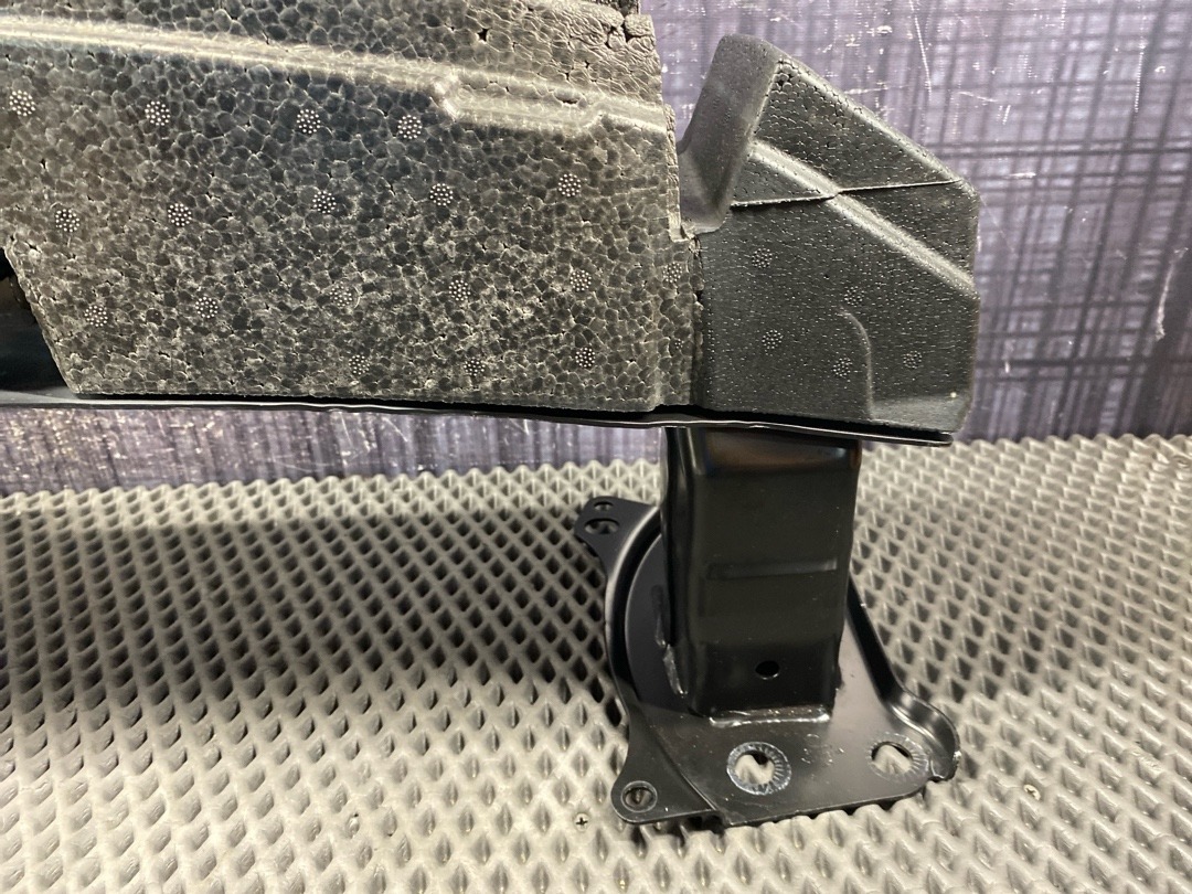 Усилитель бампера, 9960 рублей, Красноярск