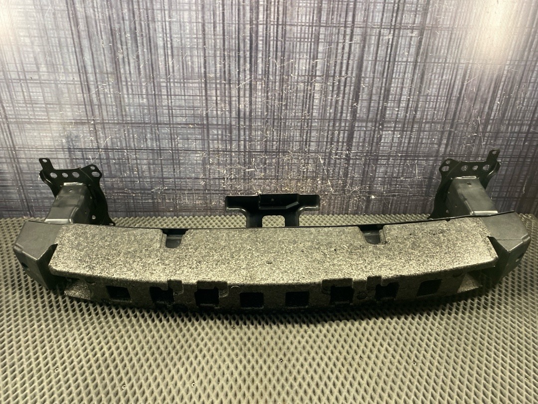 Усилитель бампера, 9960 рублей, Красноярск