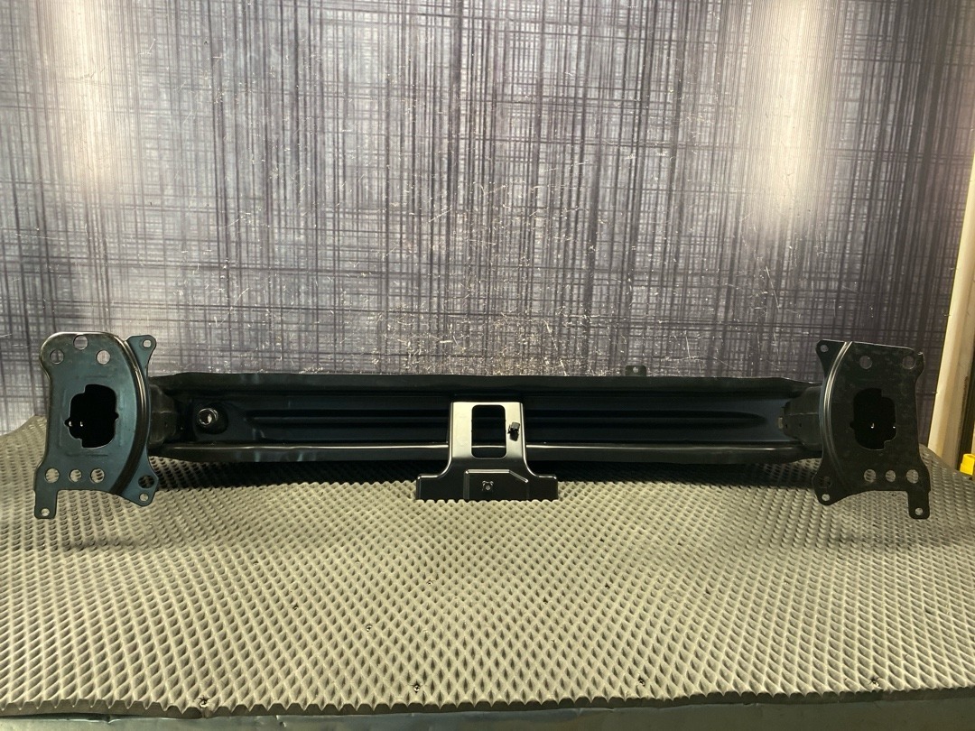 Усилитель бампера, 9960 рублей, Красноярск