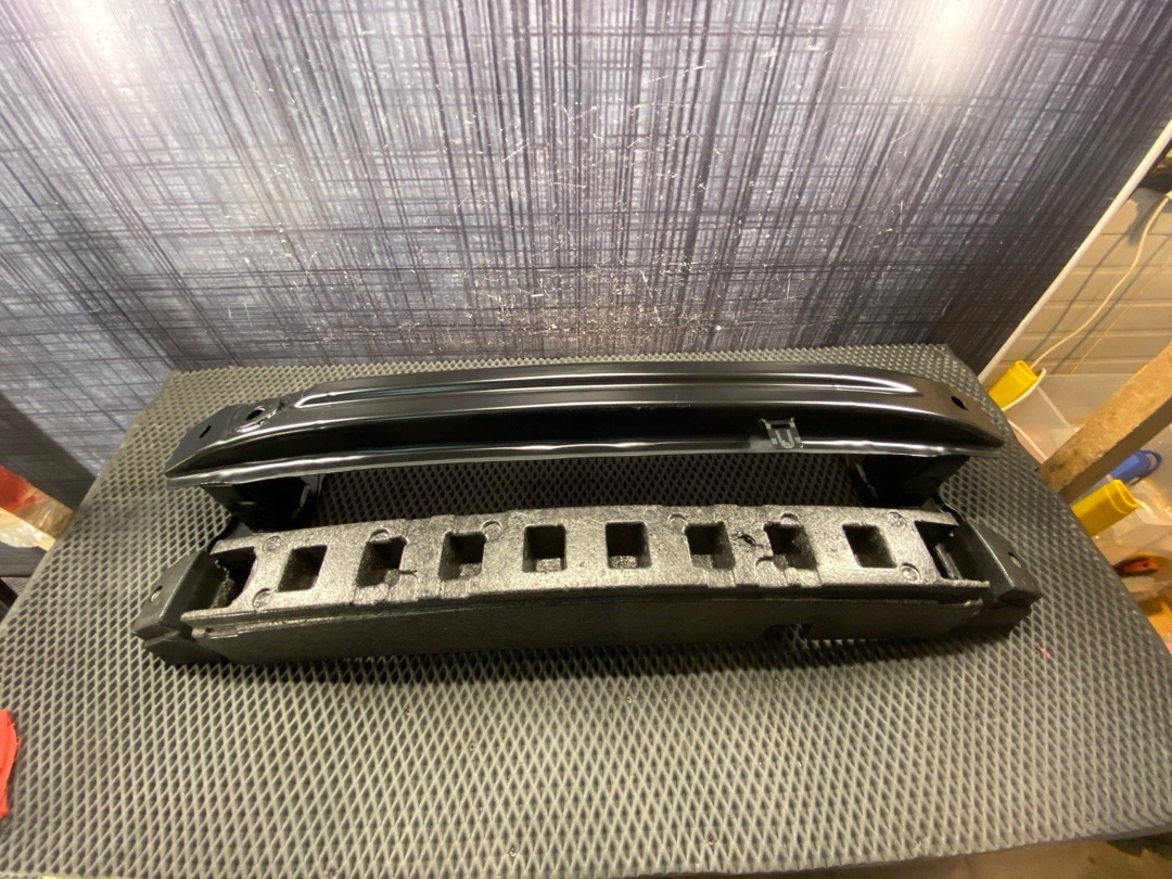 Усилитель бампера, 9960 рублей, Красноярск