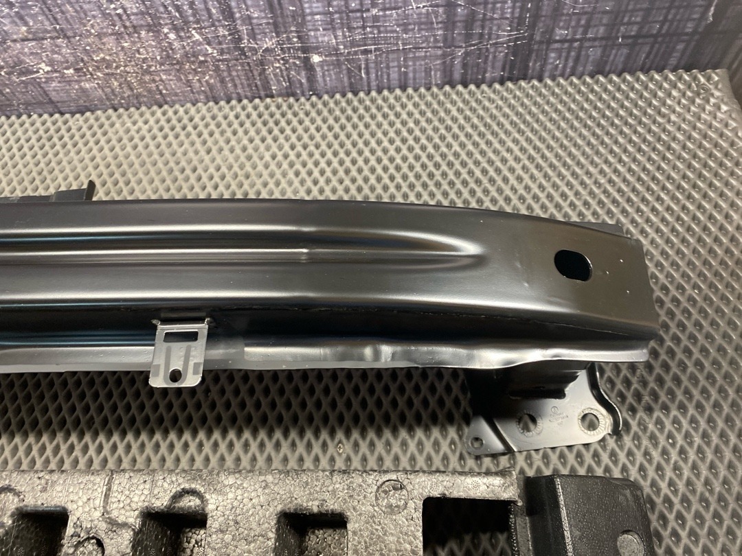 Усилитель бампера, 9960 рублей, Красноярск