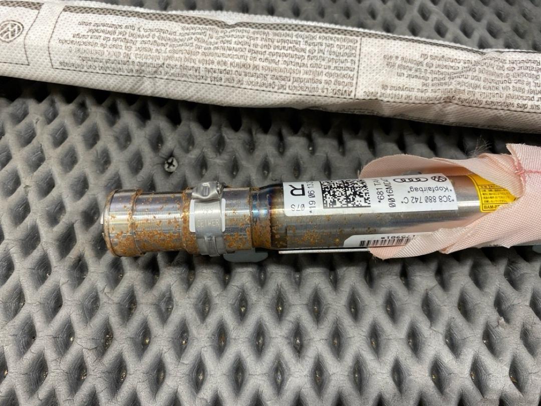 Подушка безопасности, 2420 рублей, Красноярск