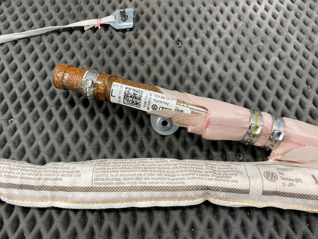 Подушка безопасности, 2420 рублей, Красноярск