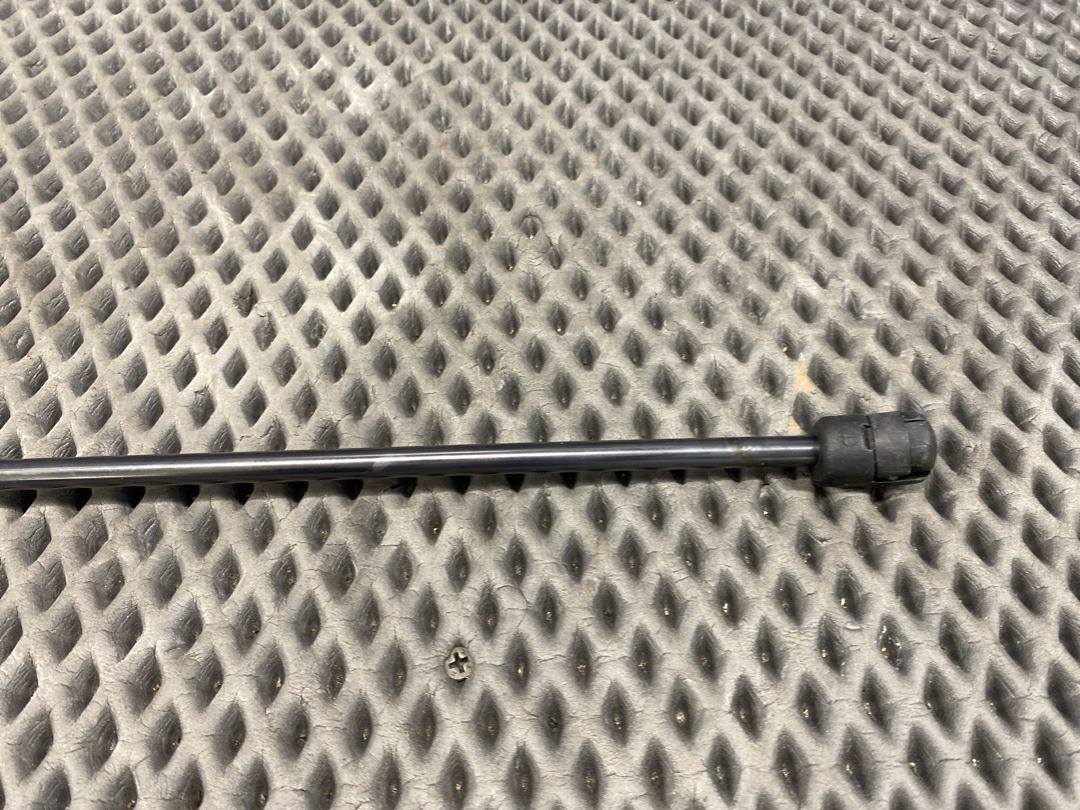 Амортизатор капота, 890 рублей, Красноярск