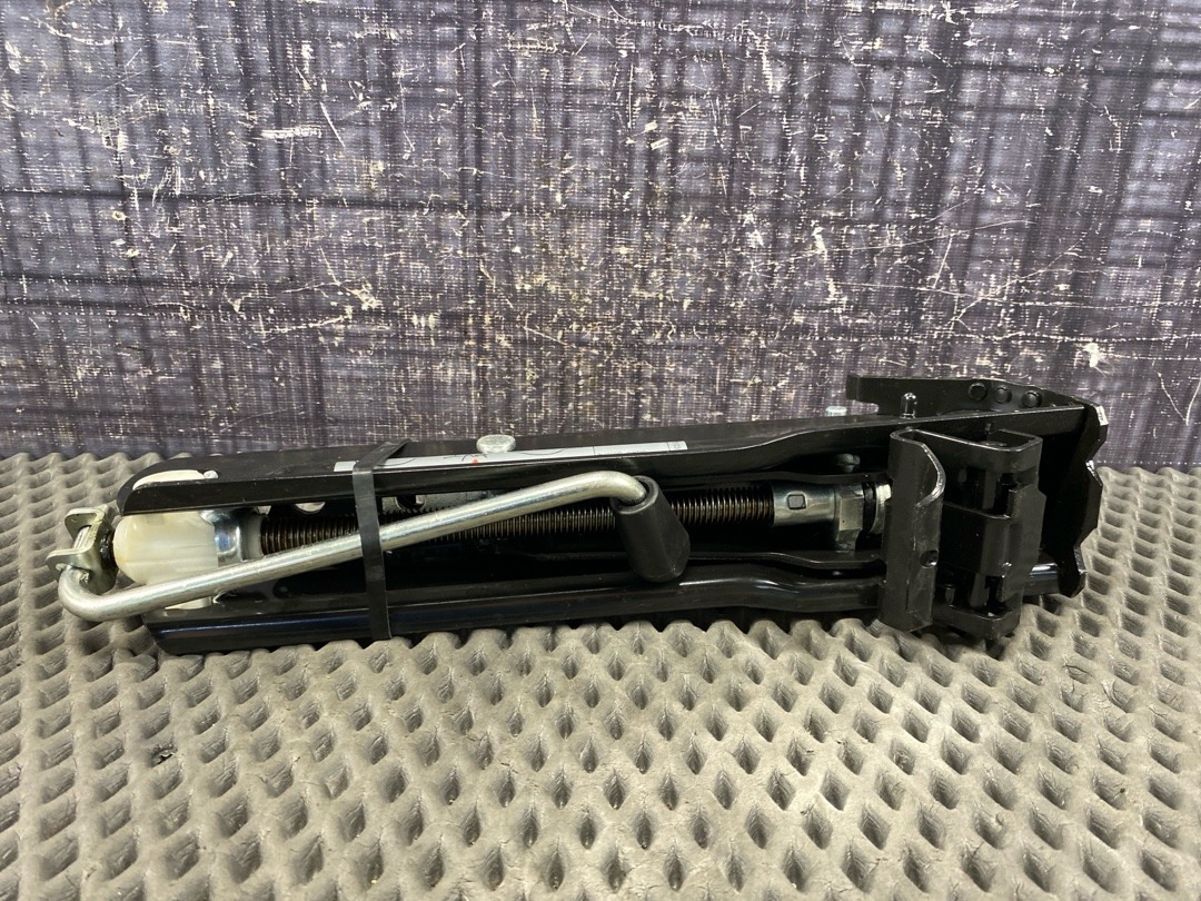 Домкрат, 4020 рублей, Красноярск