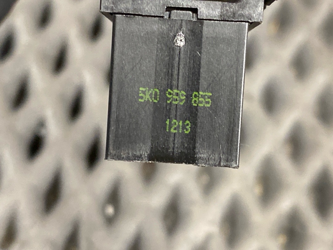 Кнопка стеклоподъемника, 890 рублей, Красноярск