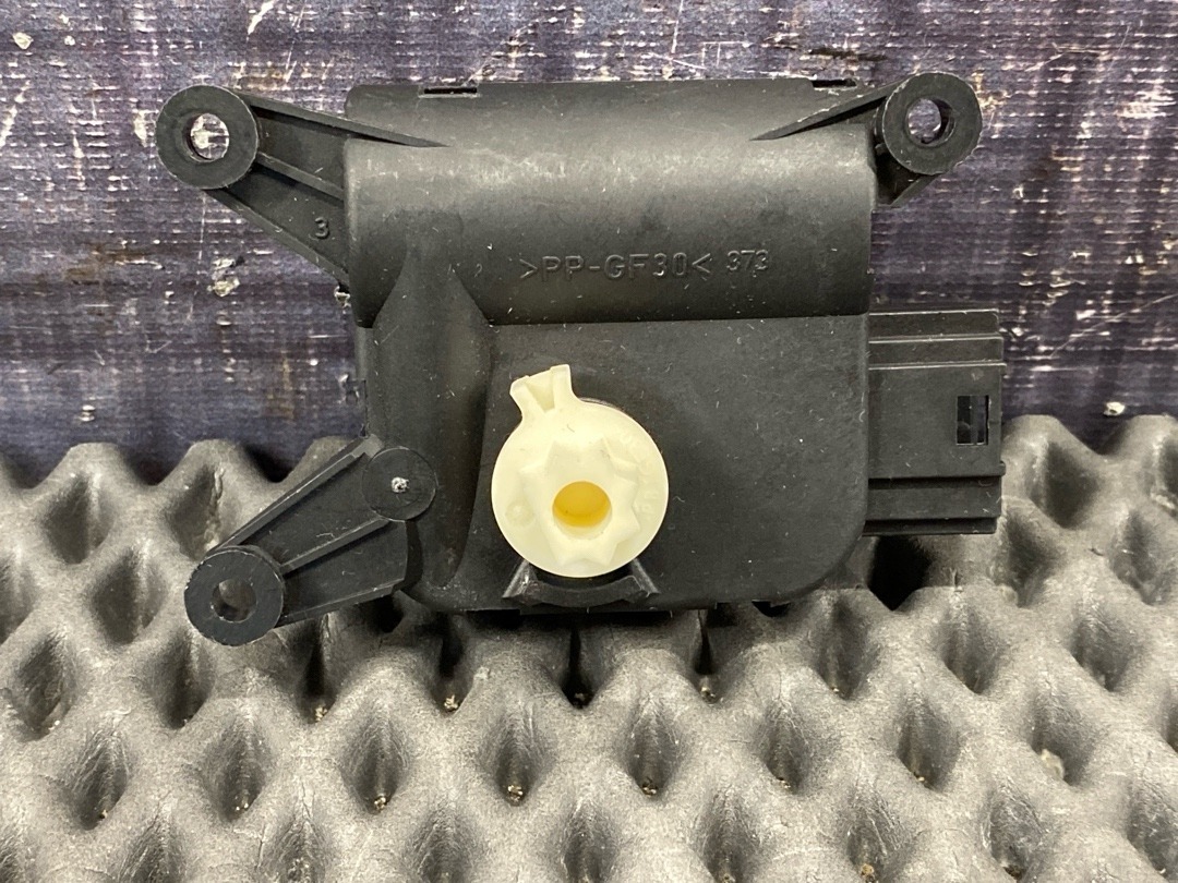 Мотор заслонки печки, 1250 рублей, Красноярск