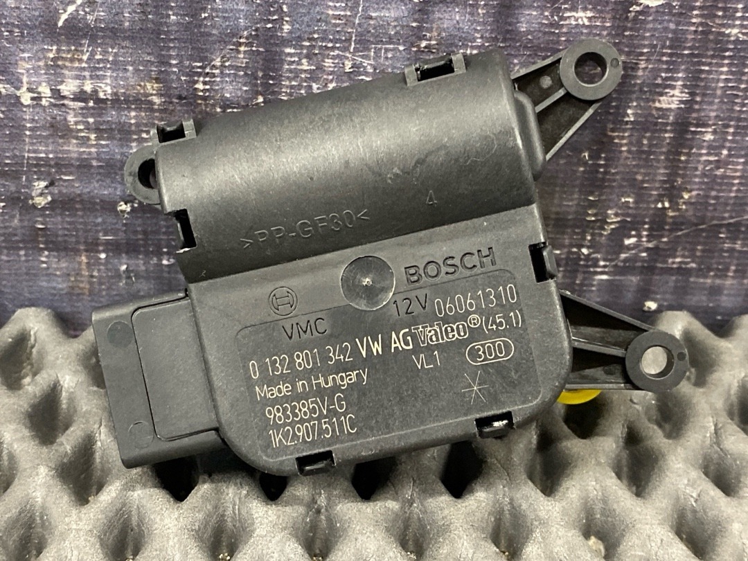 Мотор заслонки печки, 1250 рублей, Красноярск