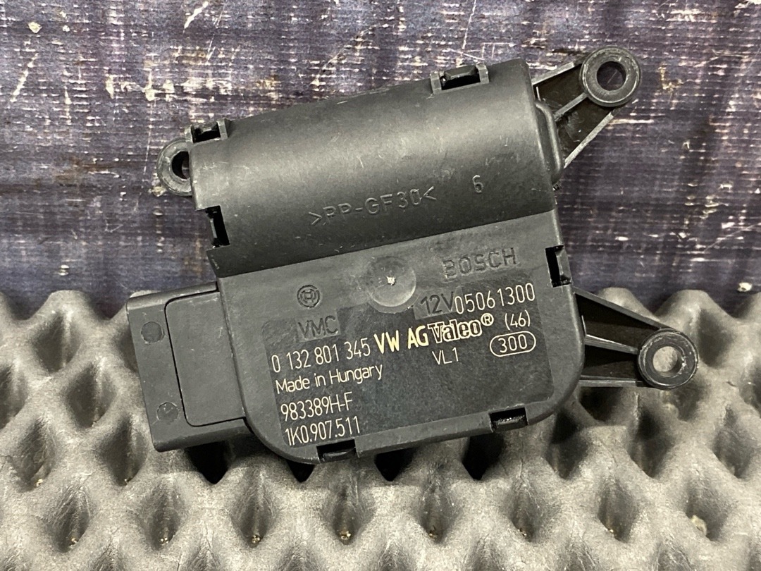 Мотор заслонки печки, 1250 рублей, Красноярск