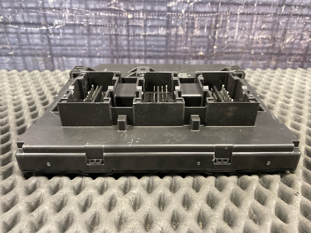 Блок управления бортовой сети, 3690 рублей, Красноярск