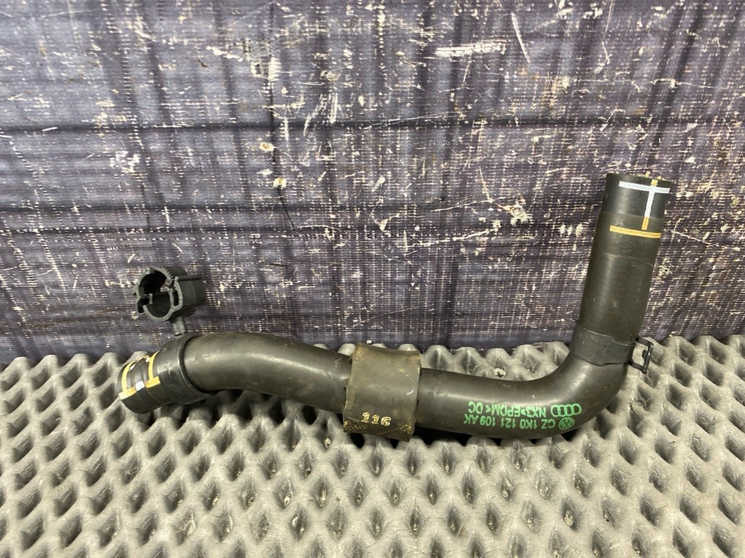 Шланг системы охлаждения, 840 рублей, Красноярск