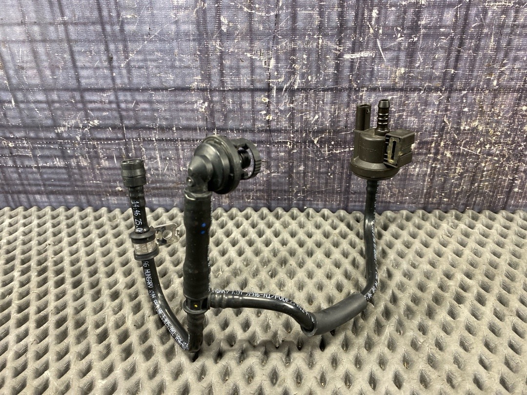 Клапан вентиляции топливного бака, 3730 рублей, Красноярск