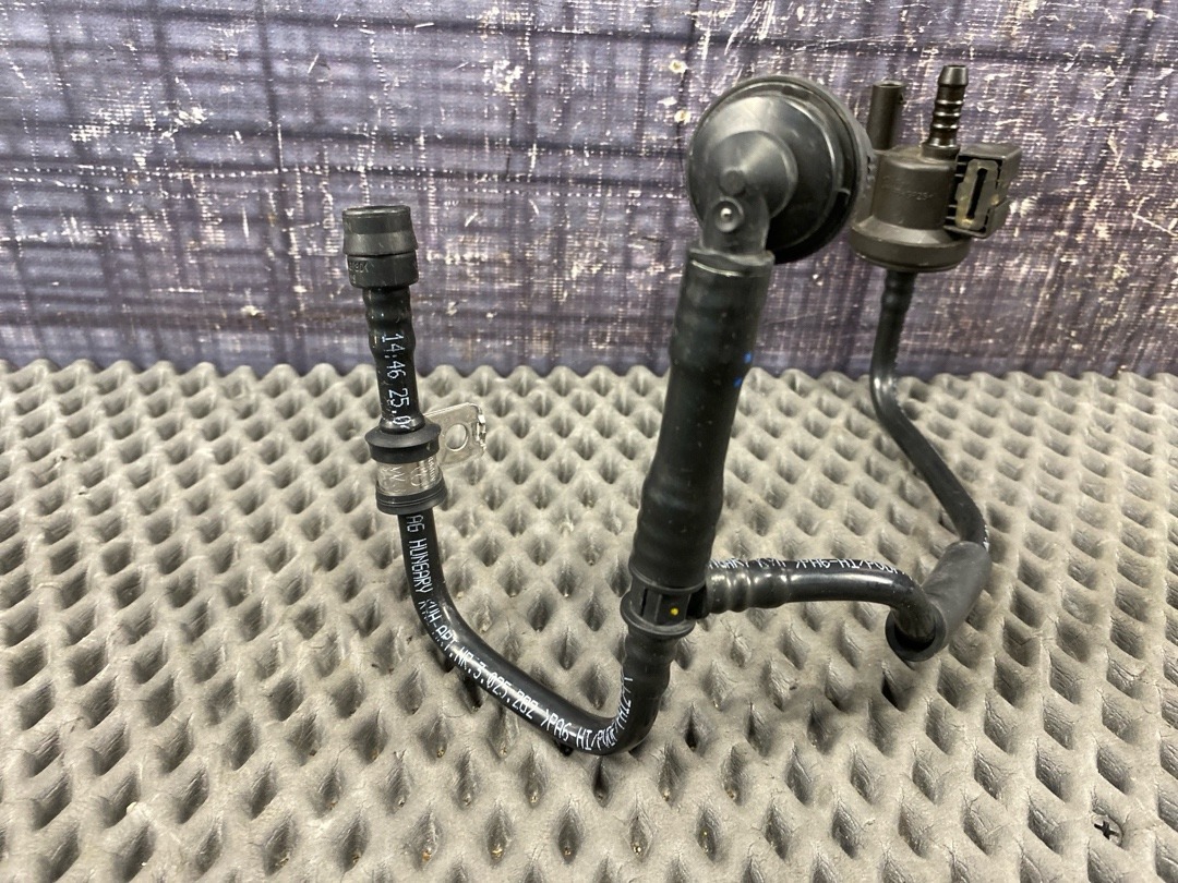 Клапан вентиляции топливного бака, 3730 рублей, Красноярск